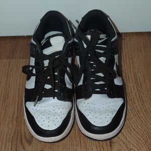 Nike Black and White Athletic Shoes